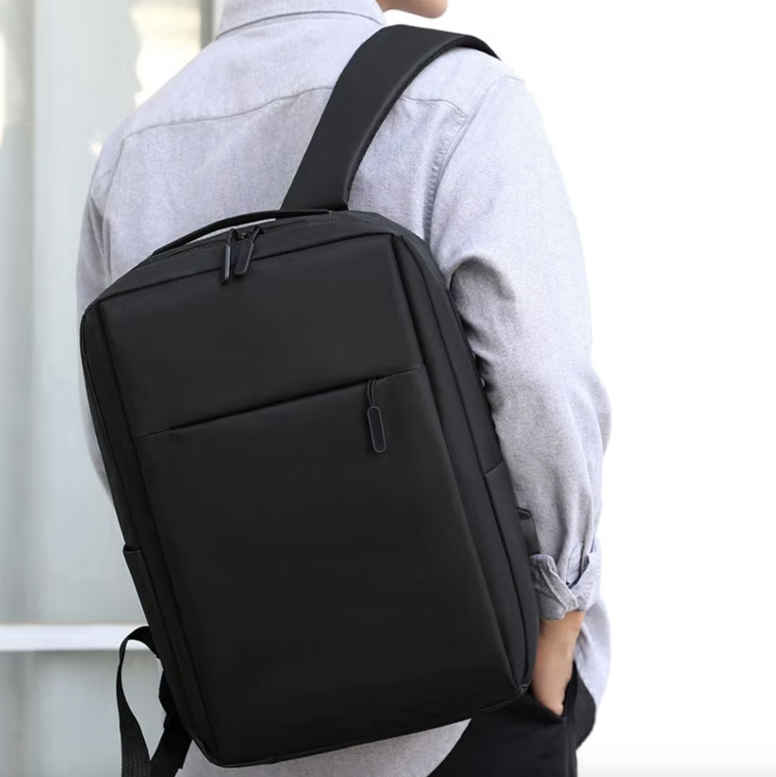 Anti-Theft Laptop Backpack with USB Charging Port