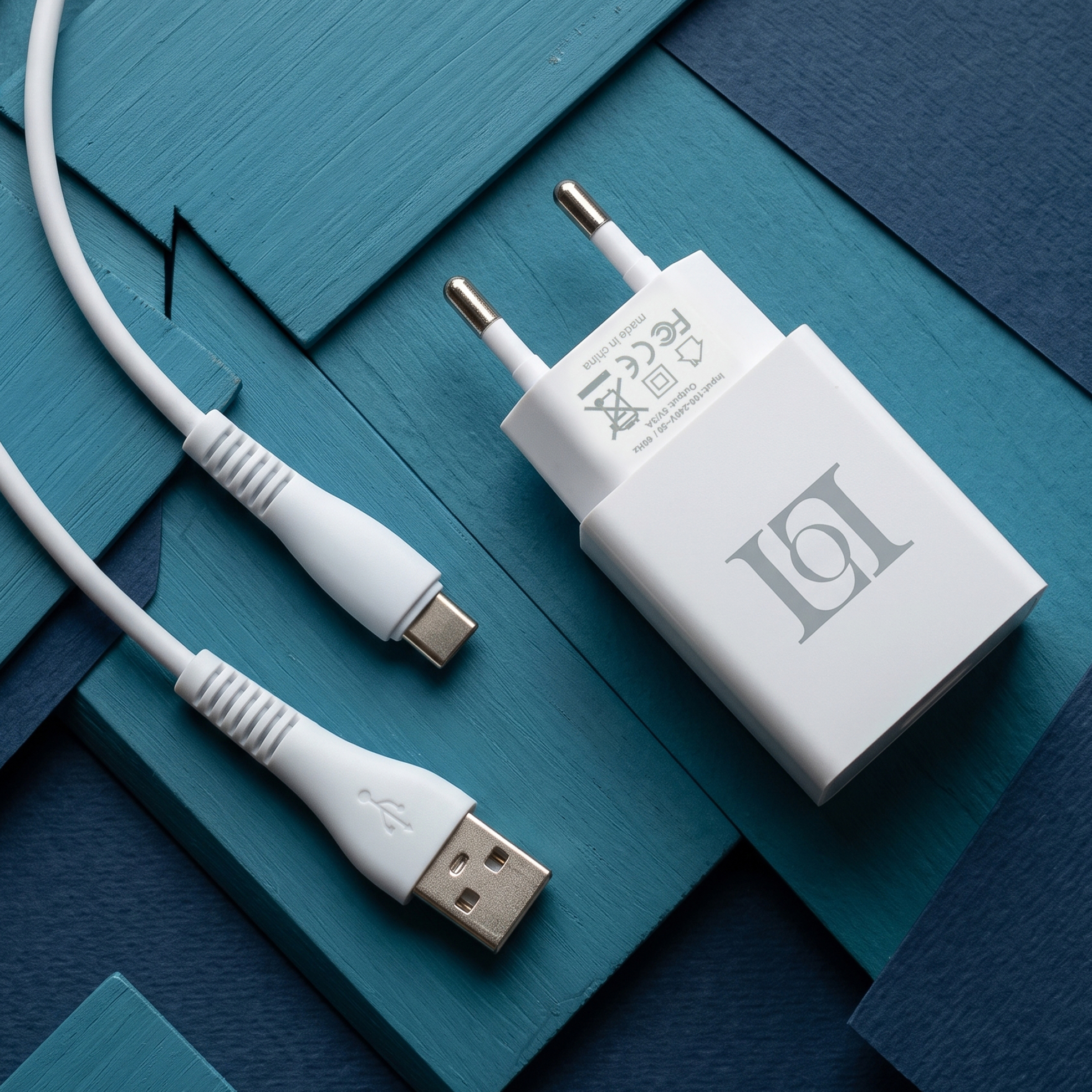 2x 3A USB Fast Charger Blocks and Cables