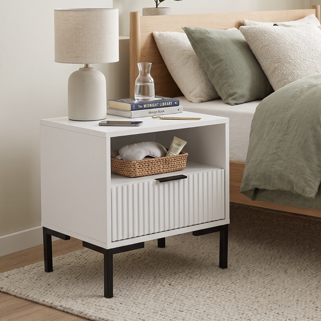 1-Drawer Carried Pedestal Bedside Table