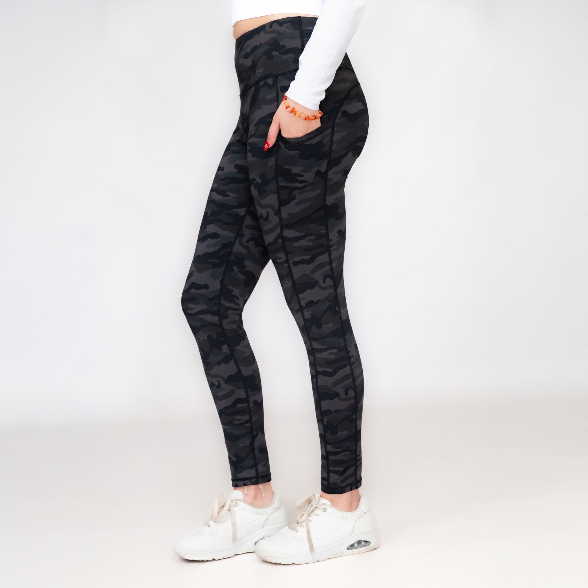 Ladies High Performance Camo Leggings with Pockets