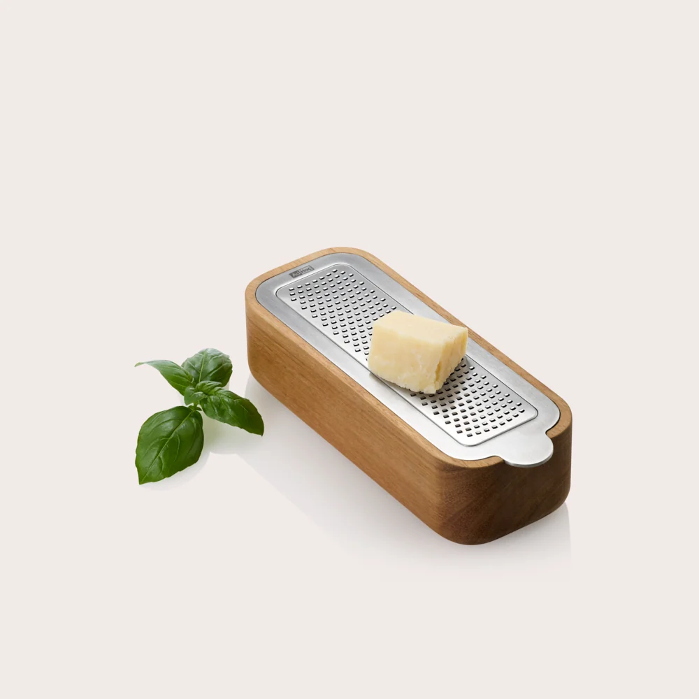 Fine Grater with Acacia Wood Collecting Container