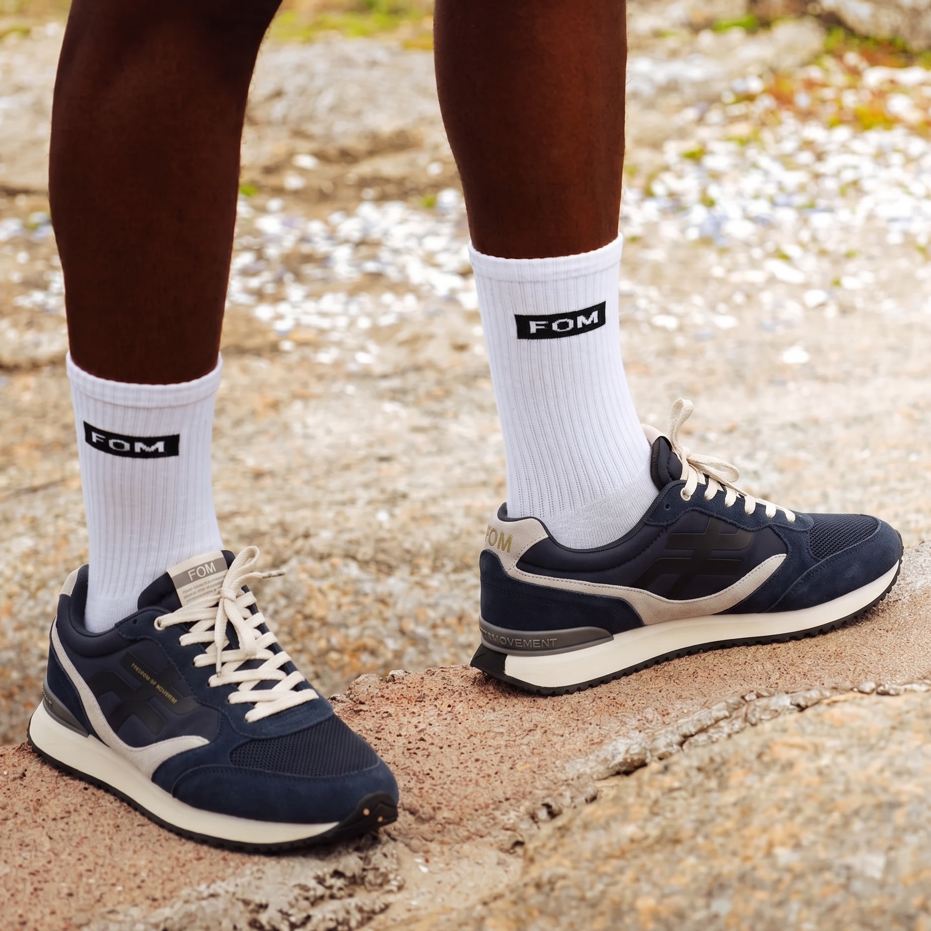Re 32% off on Men's Shakes Sneakers | OneDayOnly