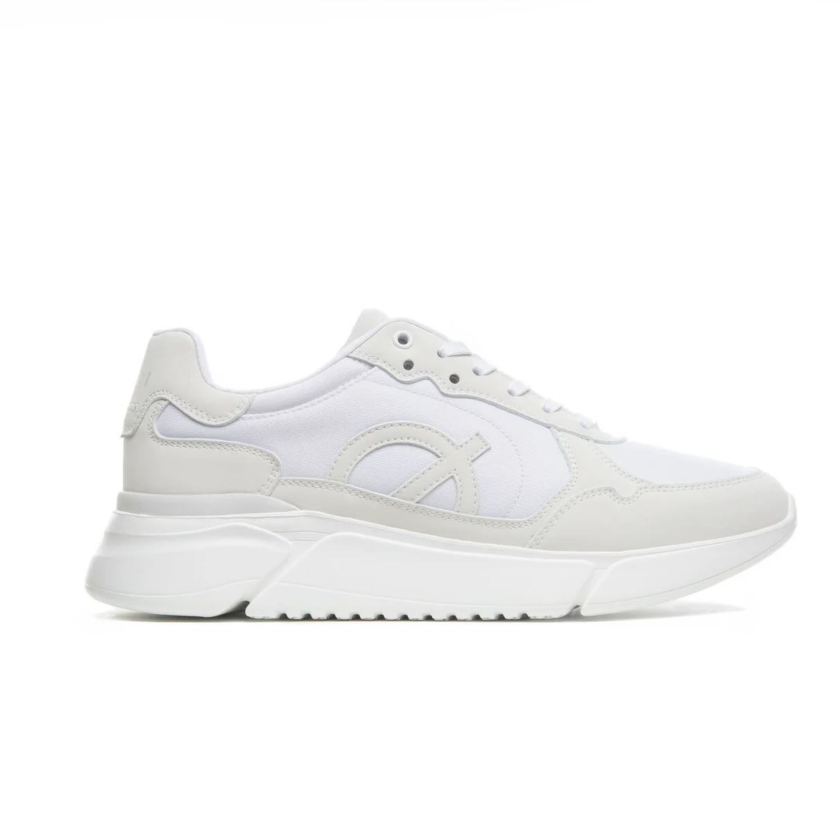 Unisex Echo Sneakers