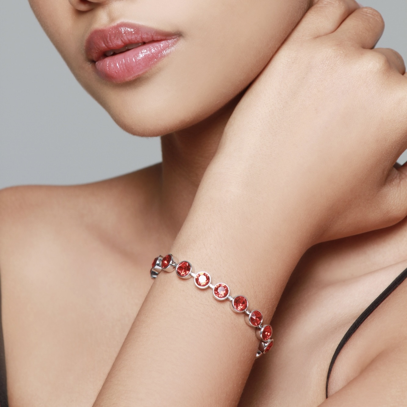 Ivy Bracelet with Swarovski Crystals