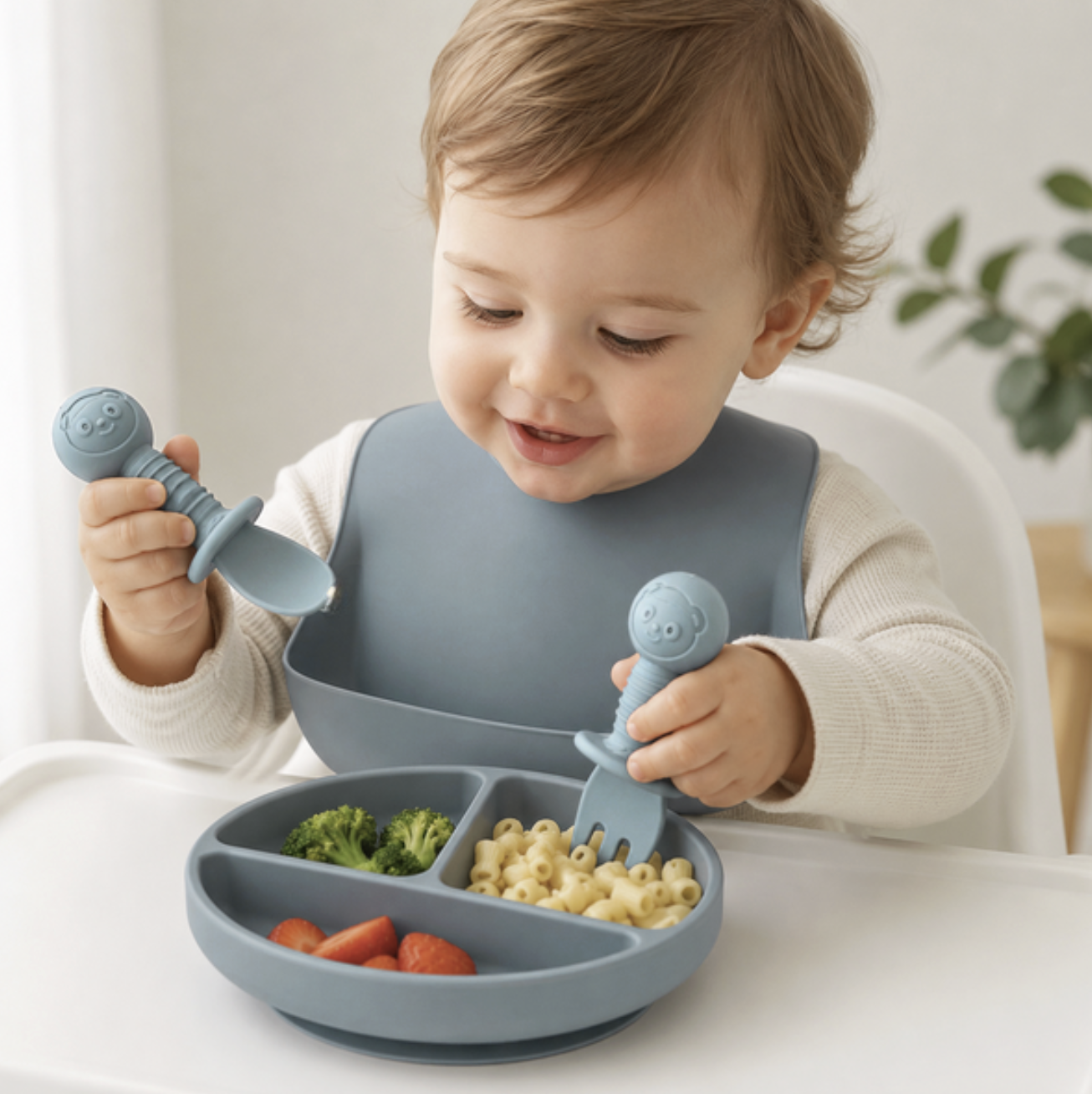 4-Piece Silicone Baby and Toddler Self-Feeding Cutlery Set