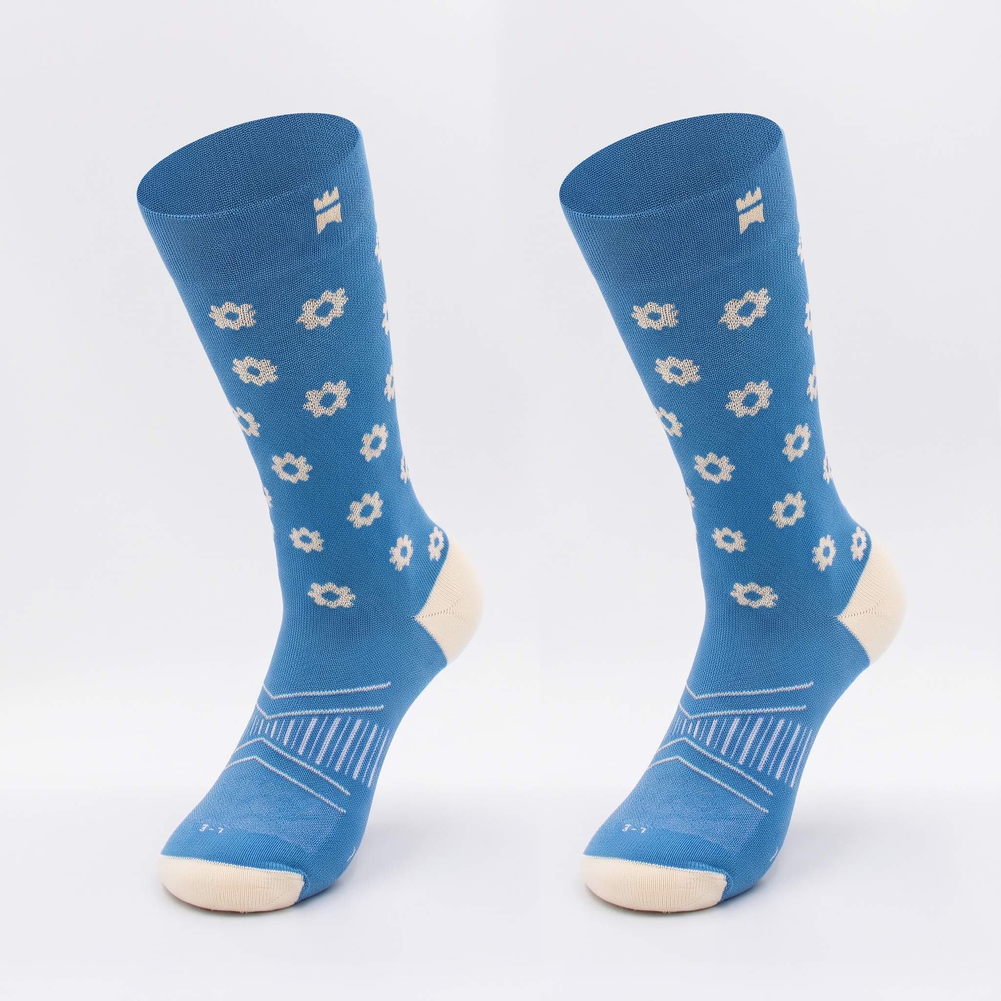 2x Pairs of Blue Daisies Sport Crew Height Socks
