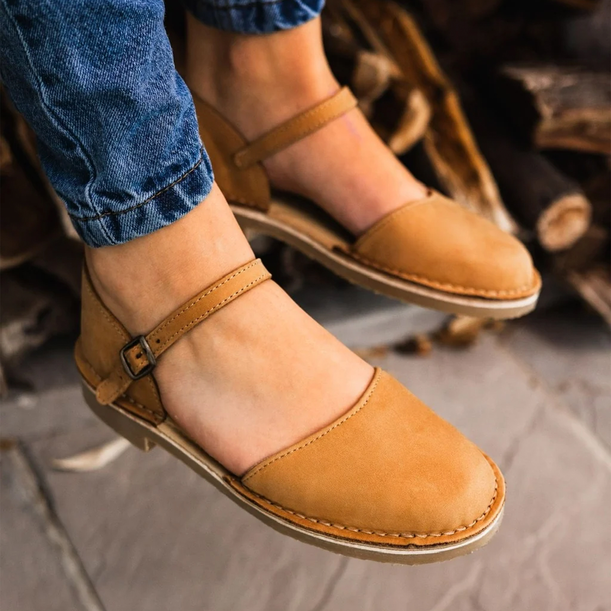 Ladies Leather Vamp Sandals