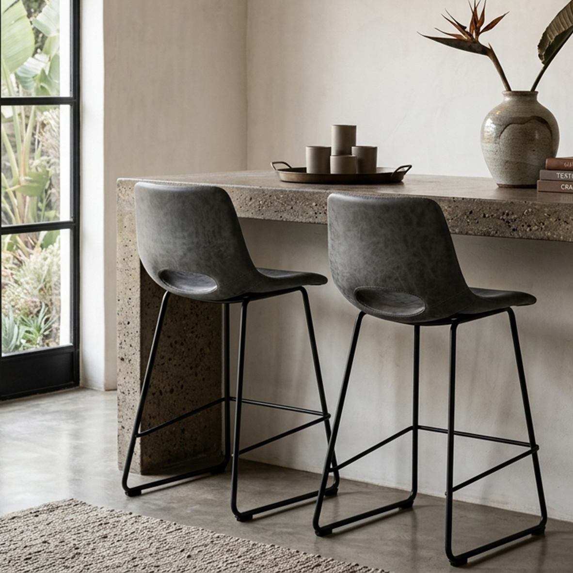 2x Siena PU Leather Bar Chairs