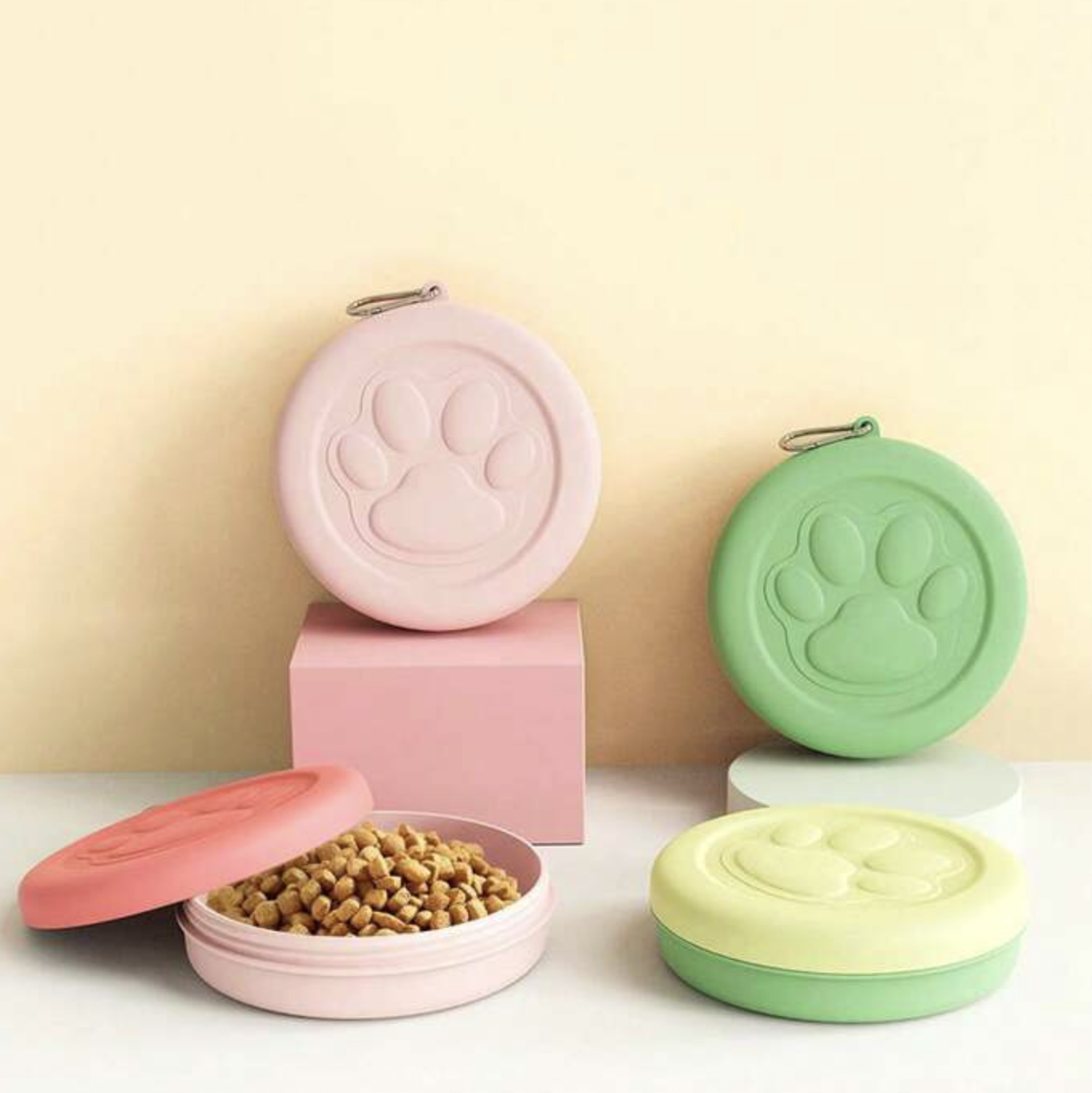 2x Portable Airtight Pet Food and Water Bowls with Carabiners