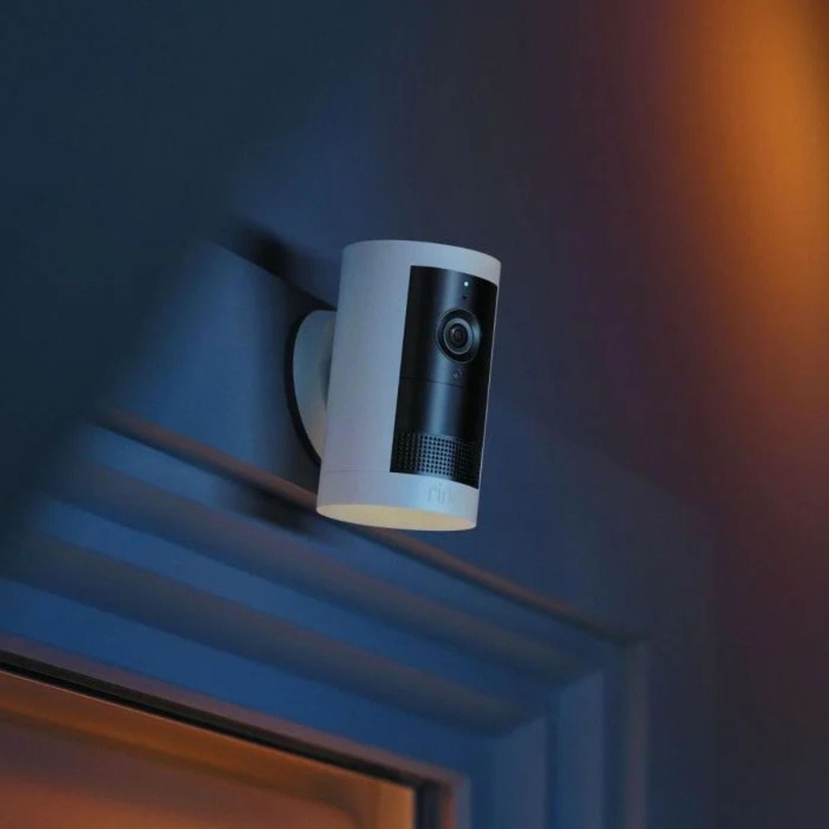 2K Outdoor Camera Plus Battery