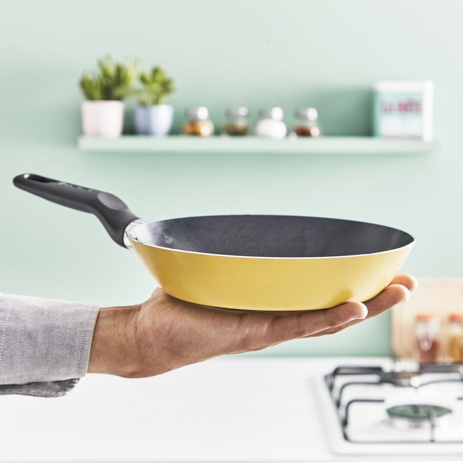 Mini Yellow Egg Pan