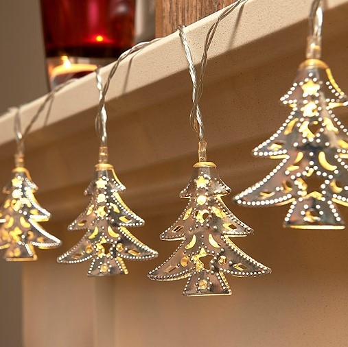 50 off on Christmas Treeshaped Fairy Lights (3m)