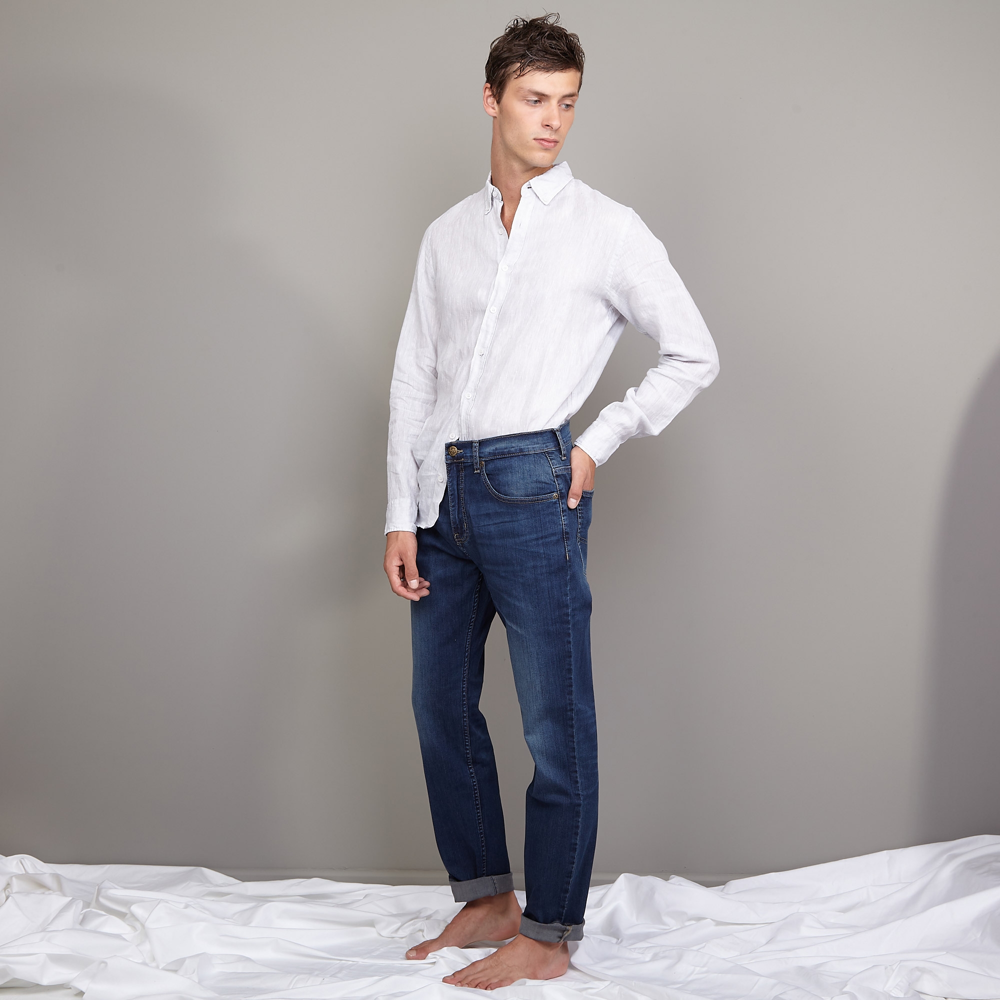 43 Off On Men S Eddie Regular Tapered Jeans