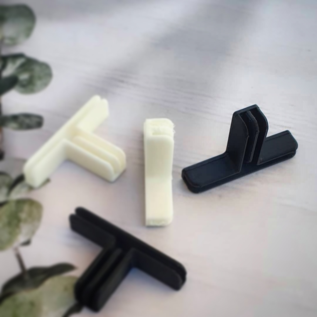 Includes board stands