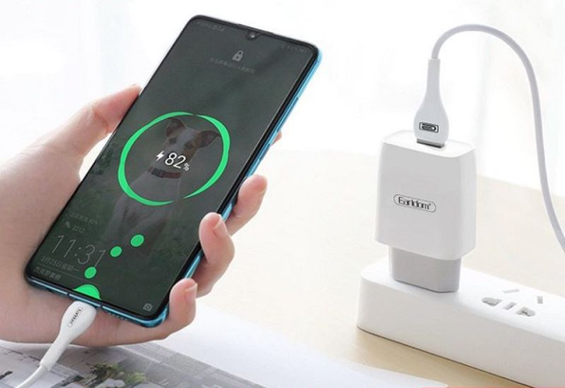 Cable Options: Lightning or Type C