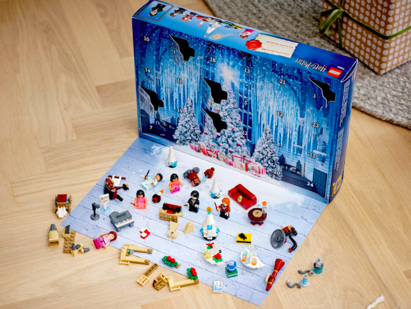 10 off on 335Piece Harry Potter Christmas Advent Calendar