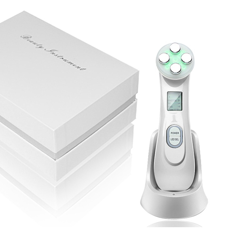 20 off on LED AntiAging Light Therapy Device