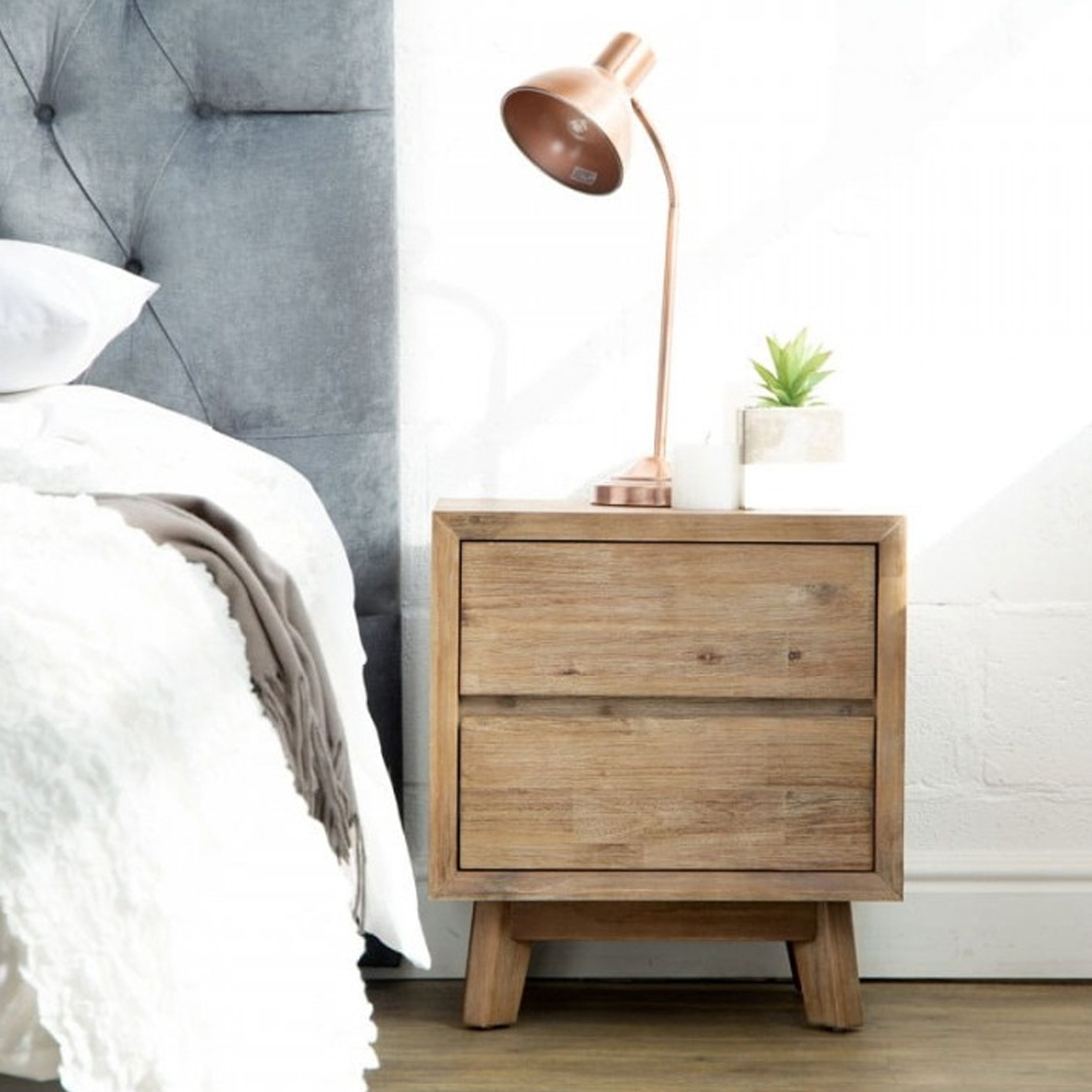 Acacia Wood Pedestal