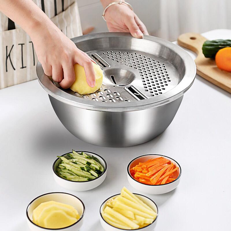 40 off on MultiPurpose Vegetable Grater, Slicer, Strainer and Bowl Set