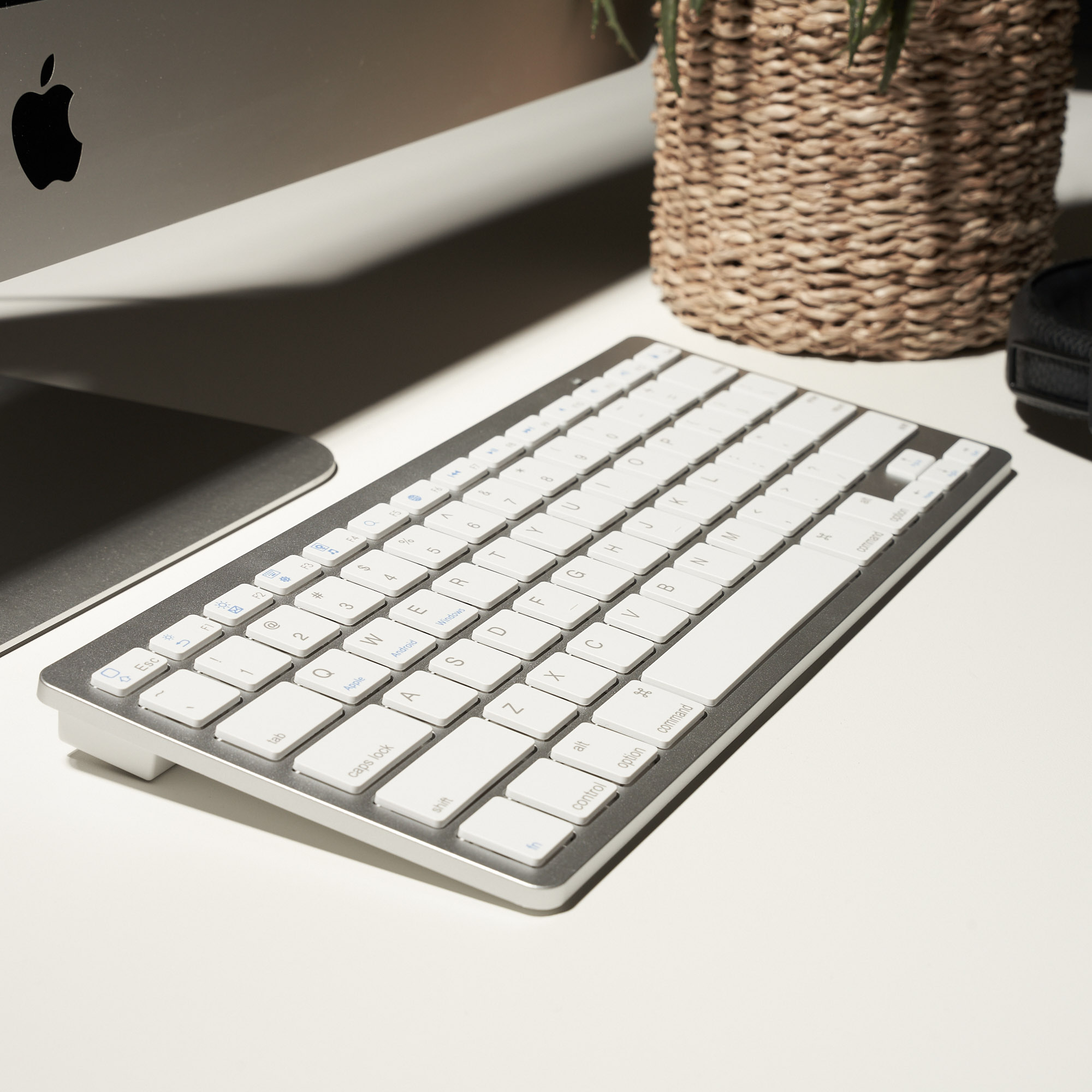 mac keyboard stand