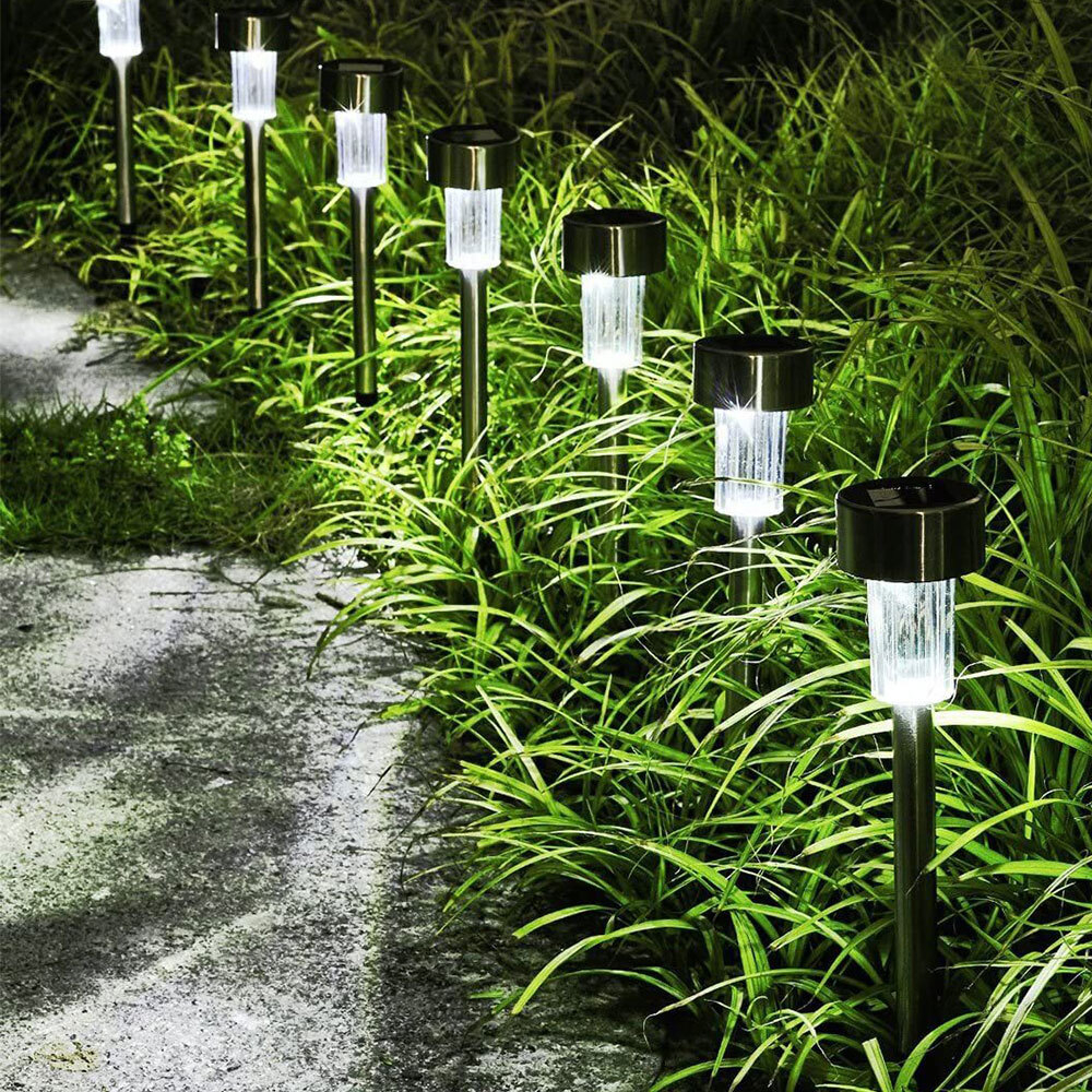 garden spike lights solar