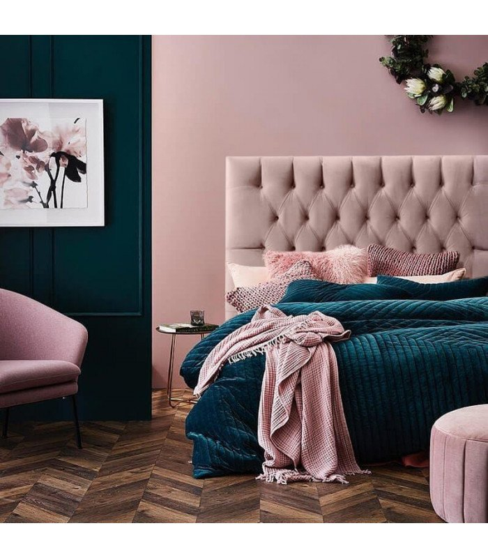 Not available in Velvet Pink