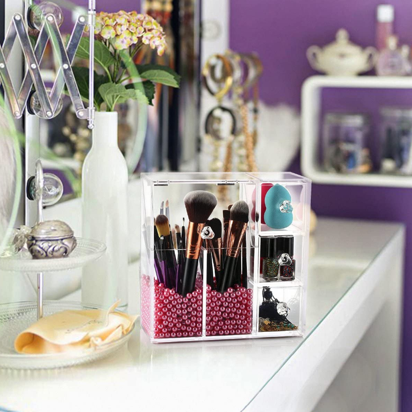 Fuchsia - Accessories not included.