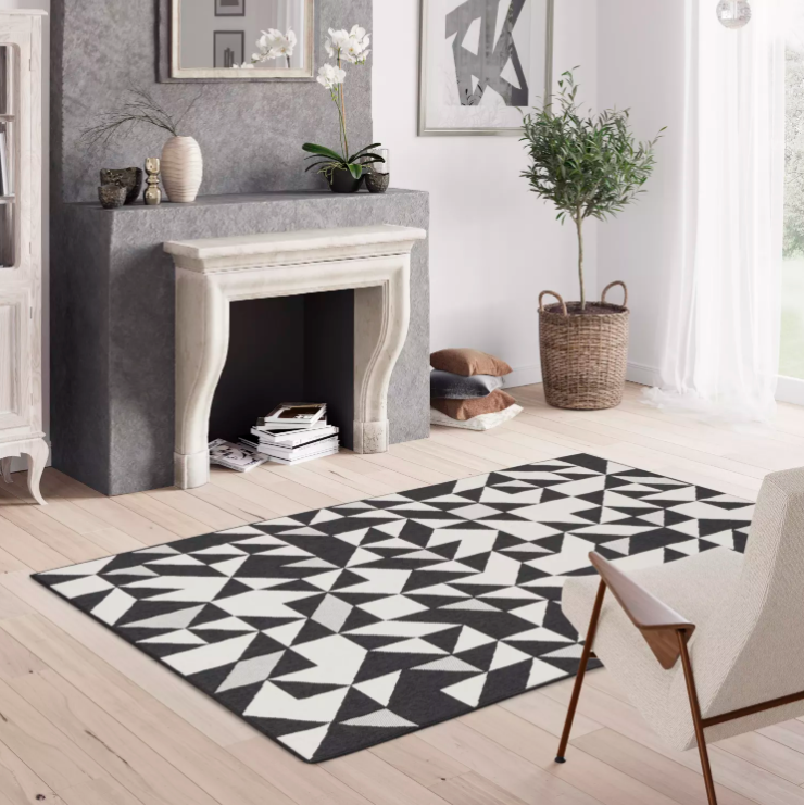 57 off on Rugs 4 U Modern Triangular Fenix Rug OneDayOnly