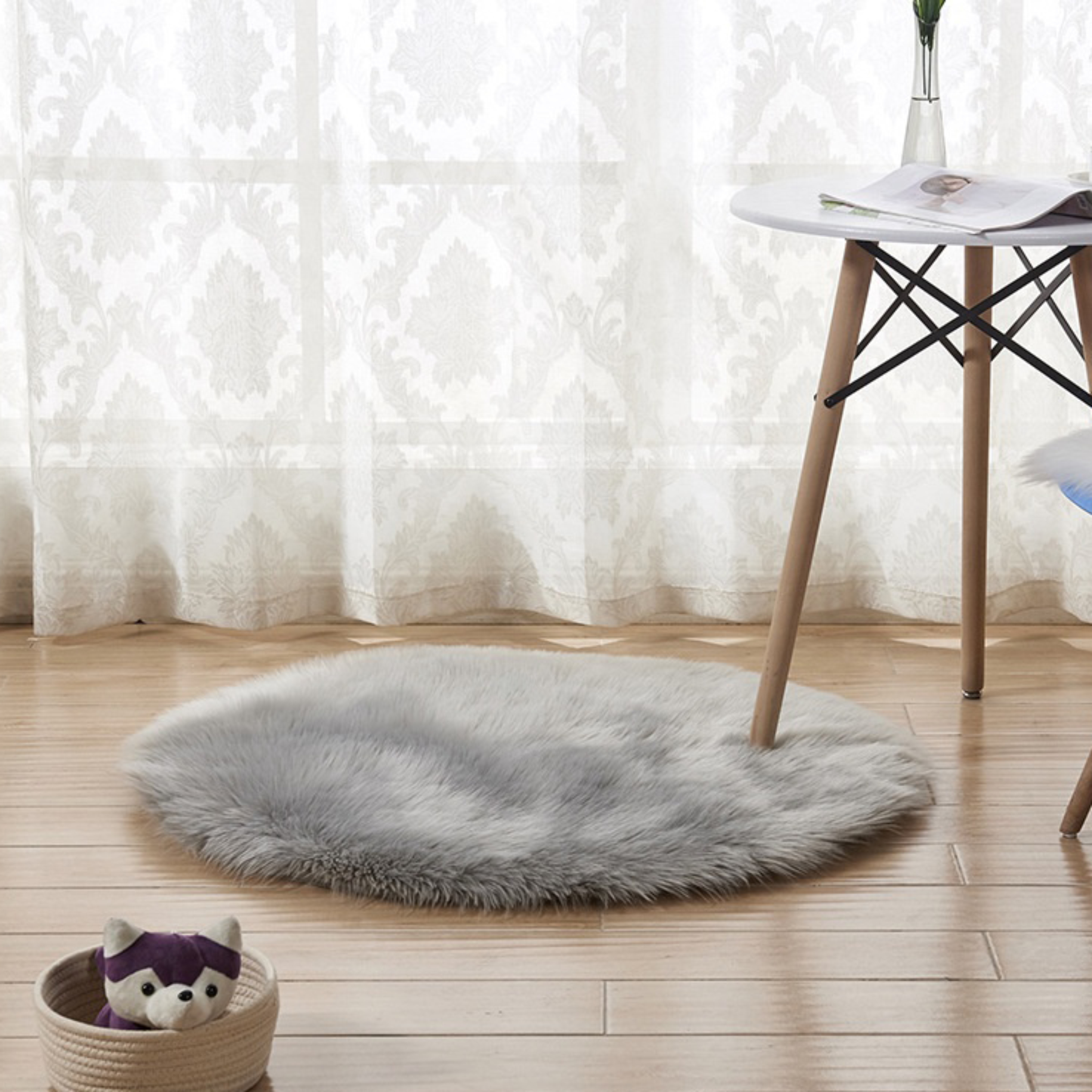 34 off on 60 x 60cm Faux Fur Fluffy Mat