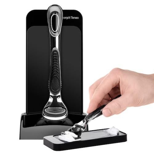 35 off on Razor Blade Sharpener & Life Extending Razor Cleaner