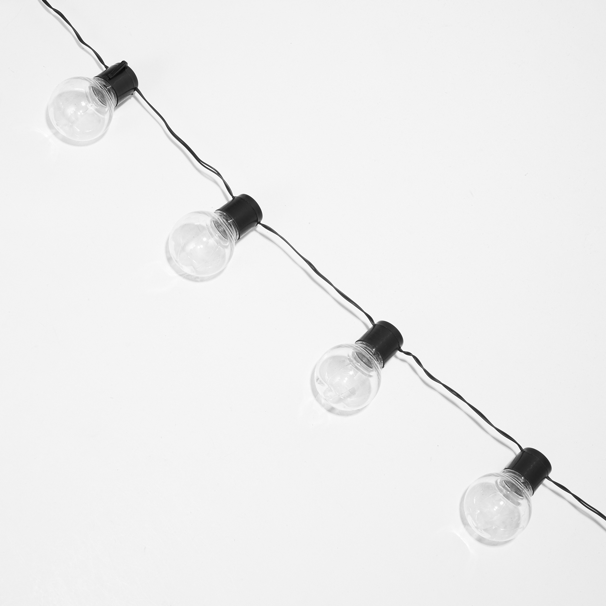 20 light bulb solar string lights