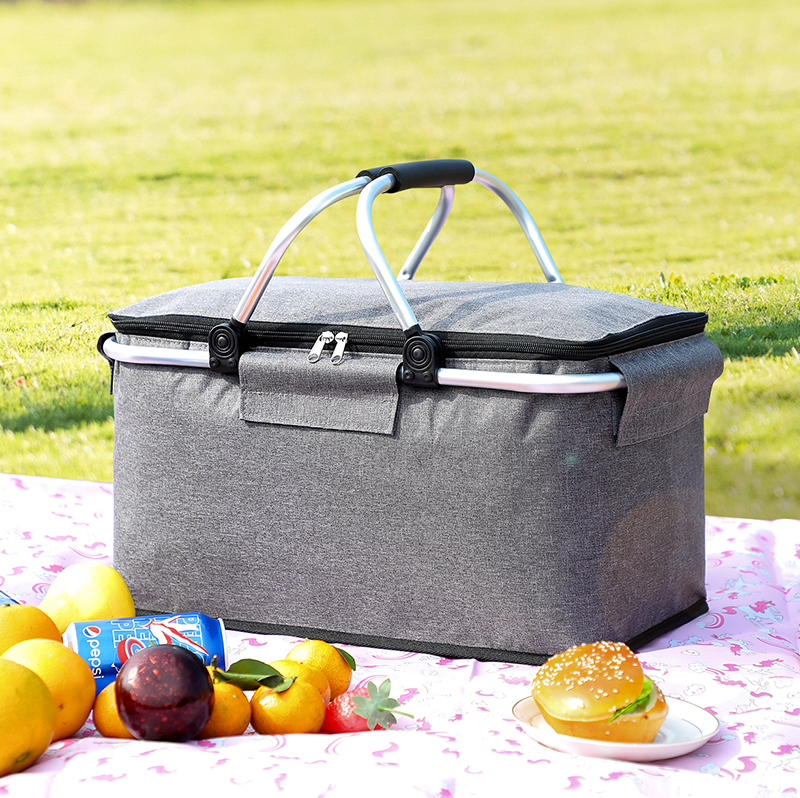 20 off on Large Capacity Insulated Picnic Bag