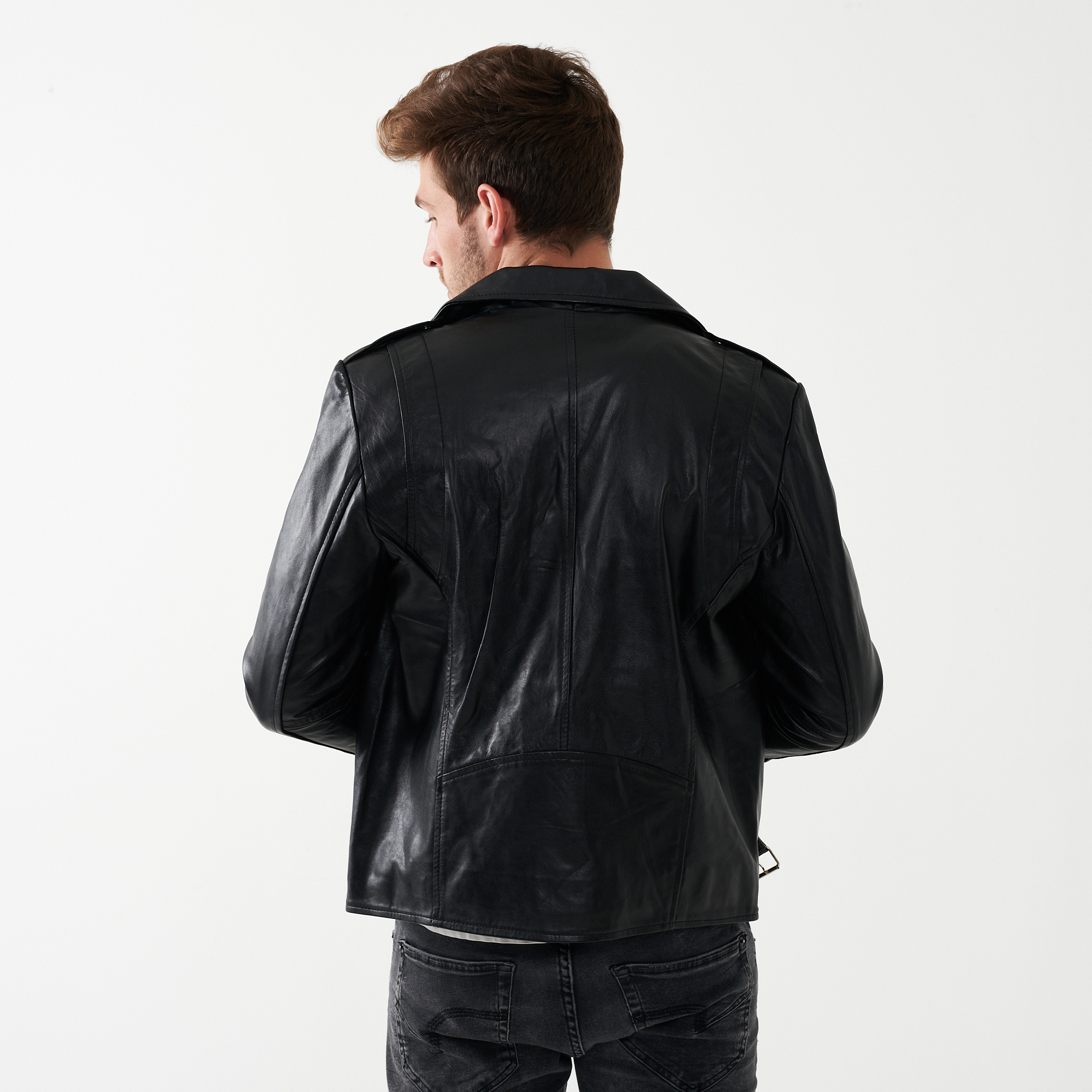 37% off on Men's Supreme Leather Jacket | OneDayOnly