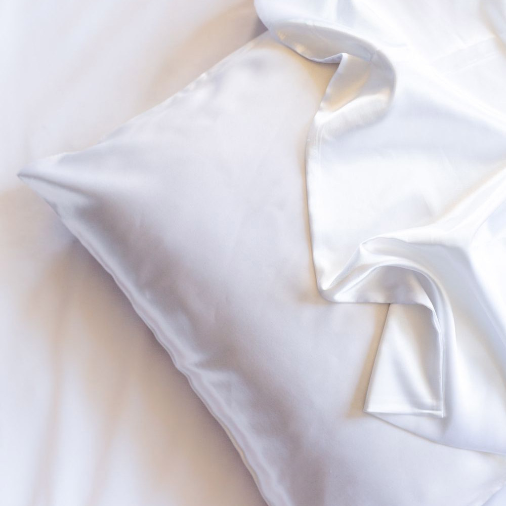 4x Satin Dreams Pillow Slips
