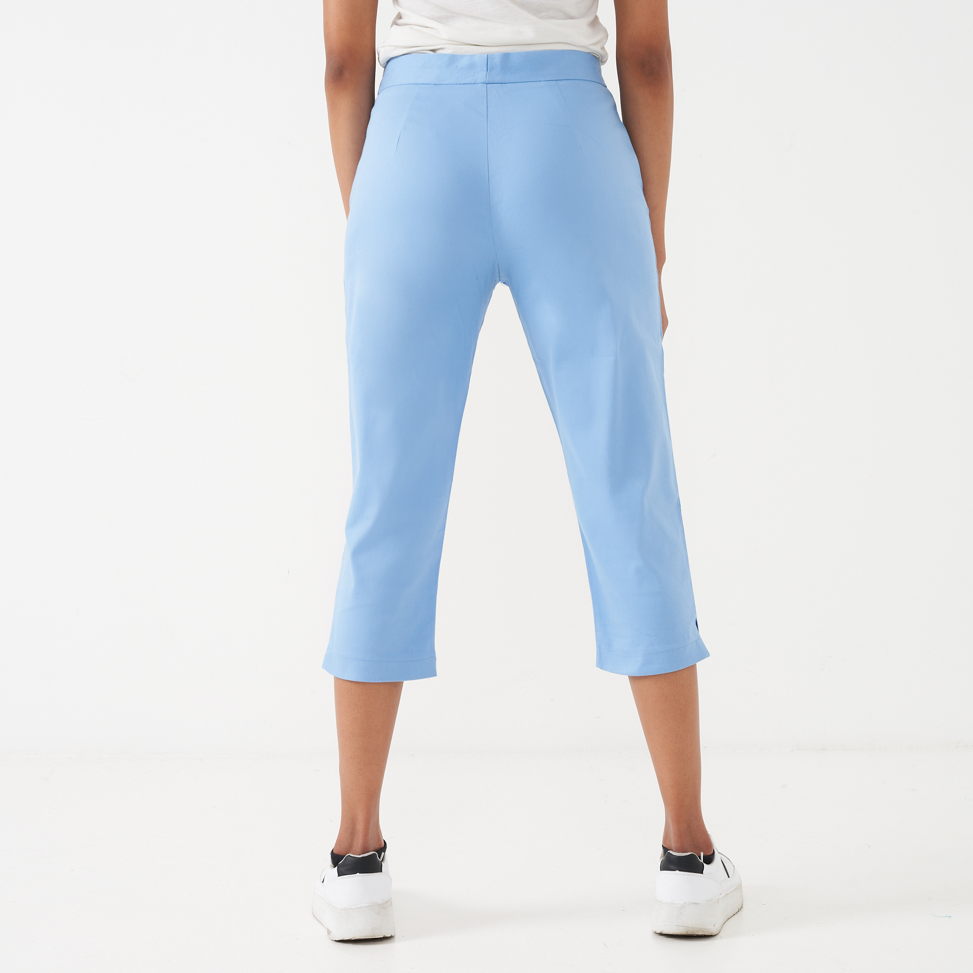 34% off on Ladies Three Quarter Pants OneDayOnly