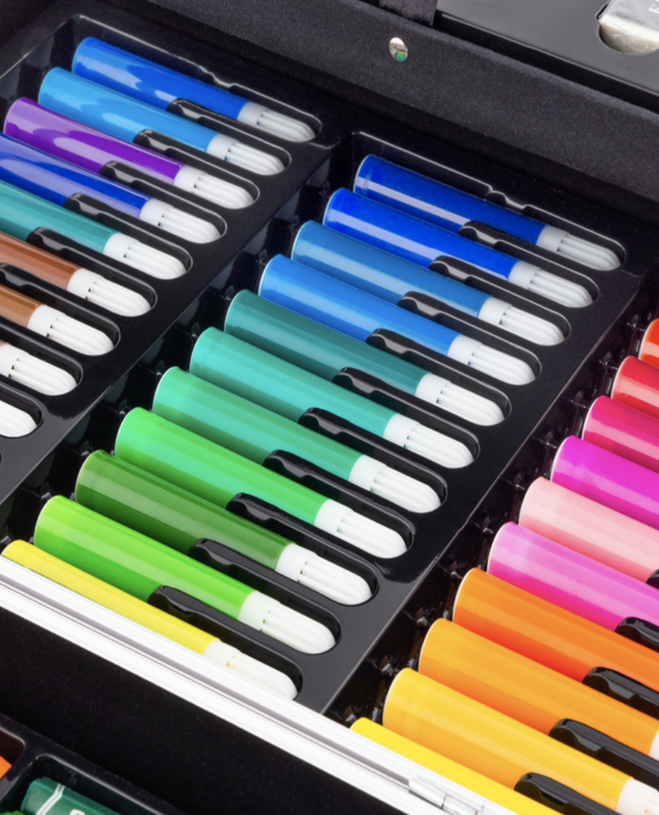 40% off on 145-Piece Novelty Art Set | OneDayOnly
