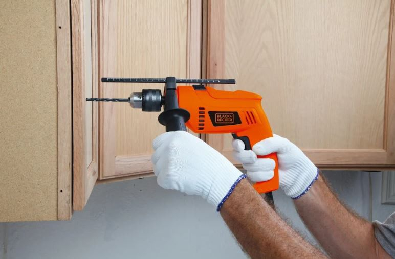 550W Hammer Drill (Model: HD555-B9 