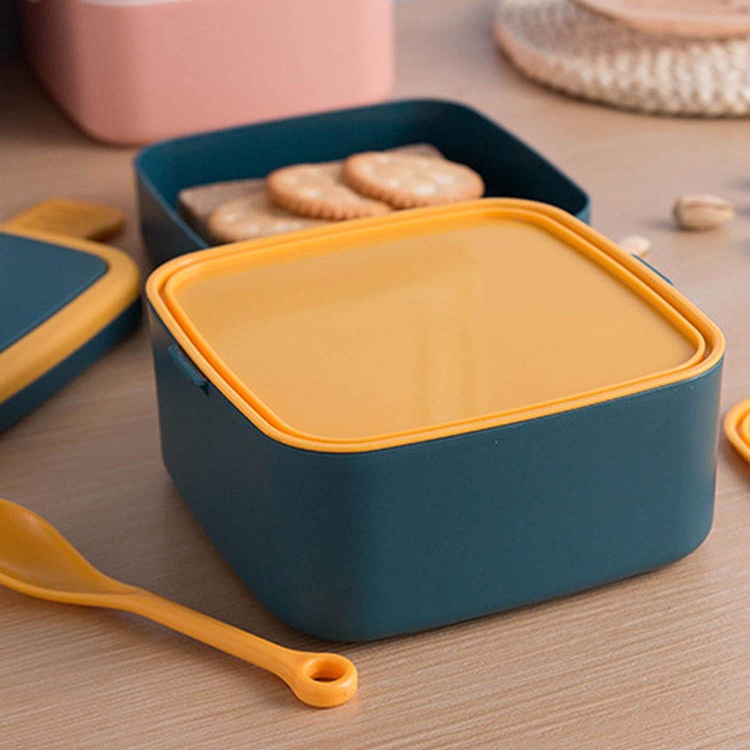 34% off on On The Go Double-Layer Lunchbox | OneDayOnly