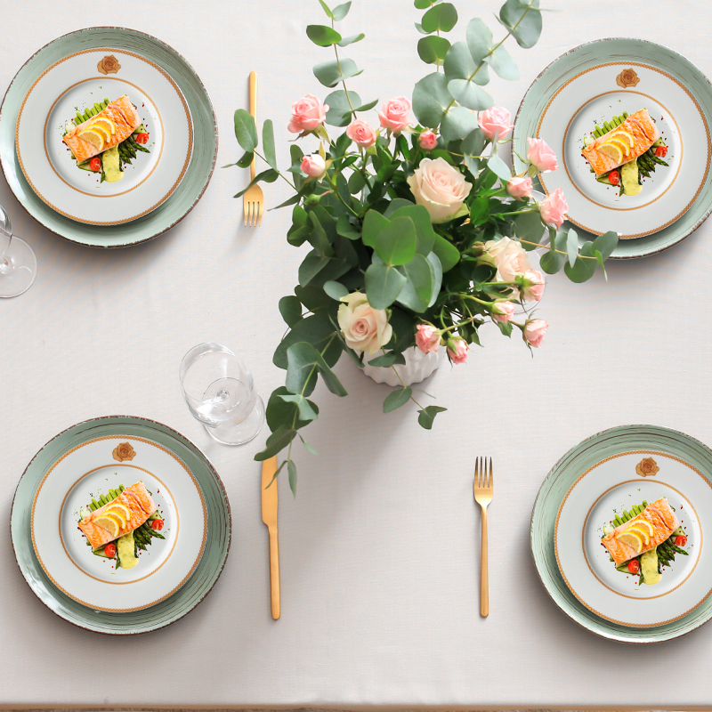 4x Milk and Honey Dinner Plates