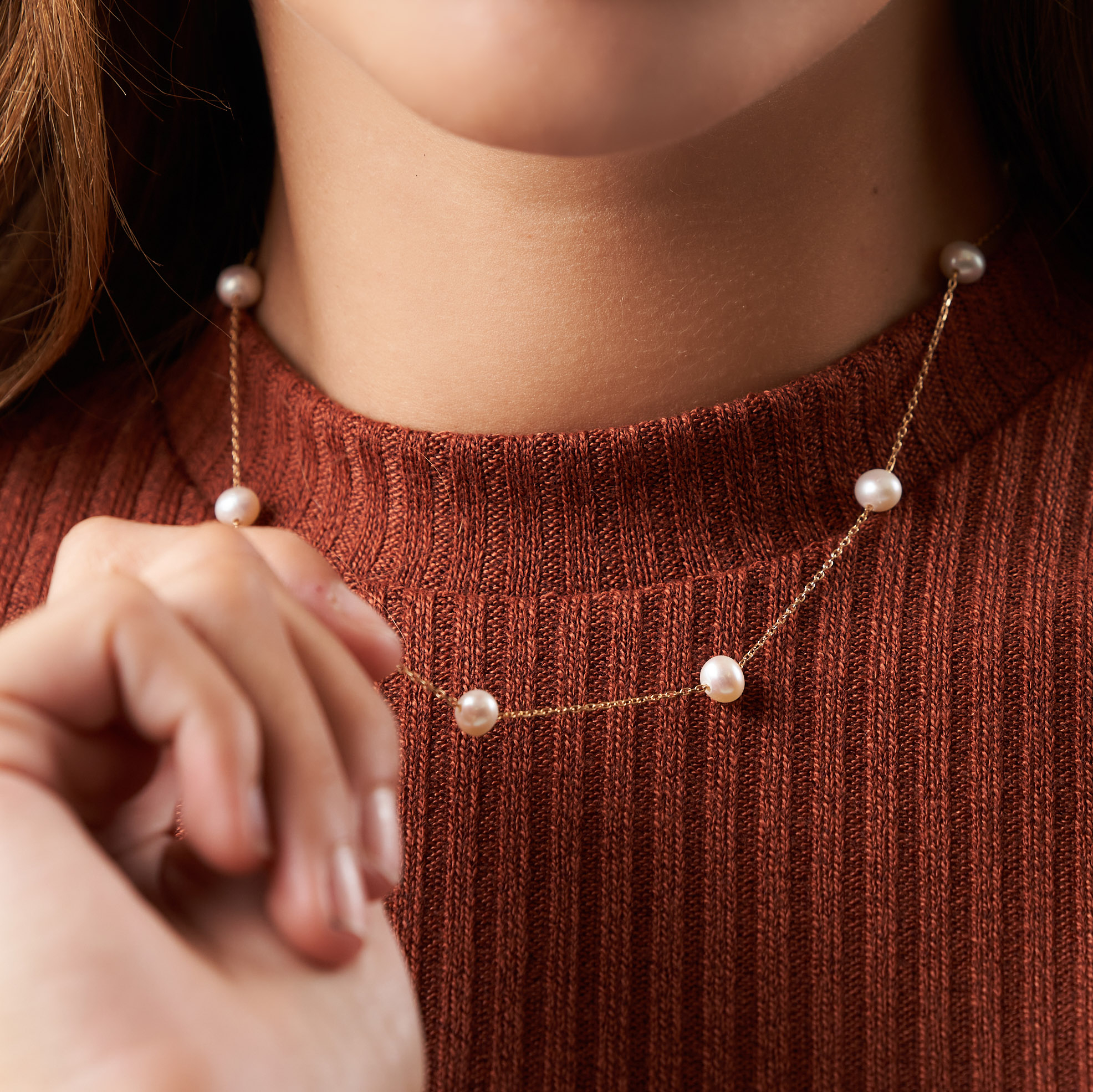 Yellow Gold & White Pearl