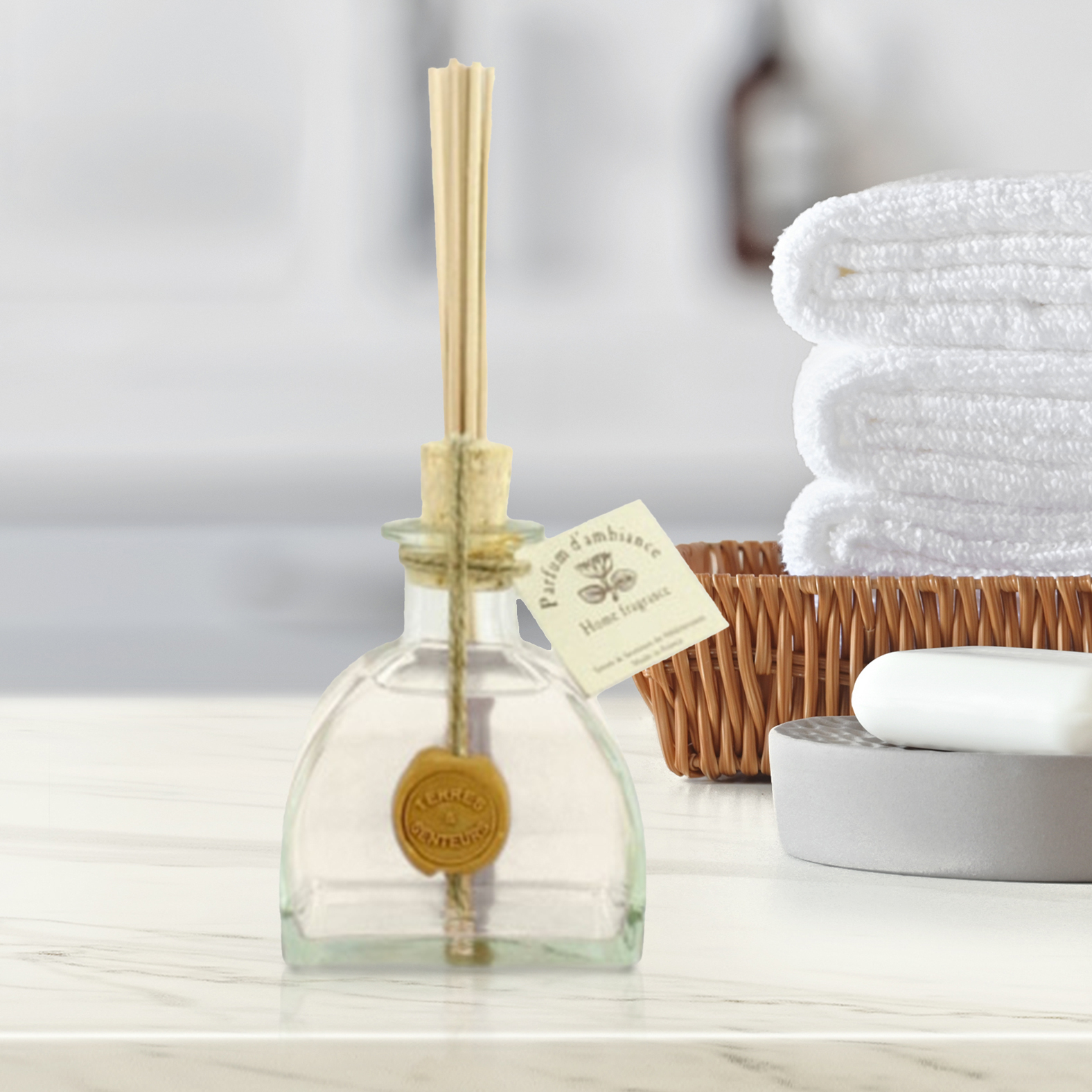 31 off on 250ml Luxury Home Diffuser & Refill OneDayOnly