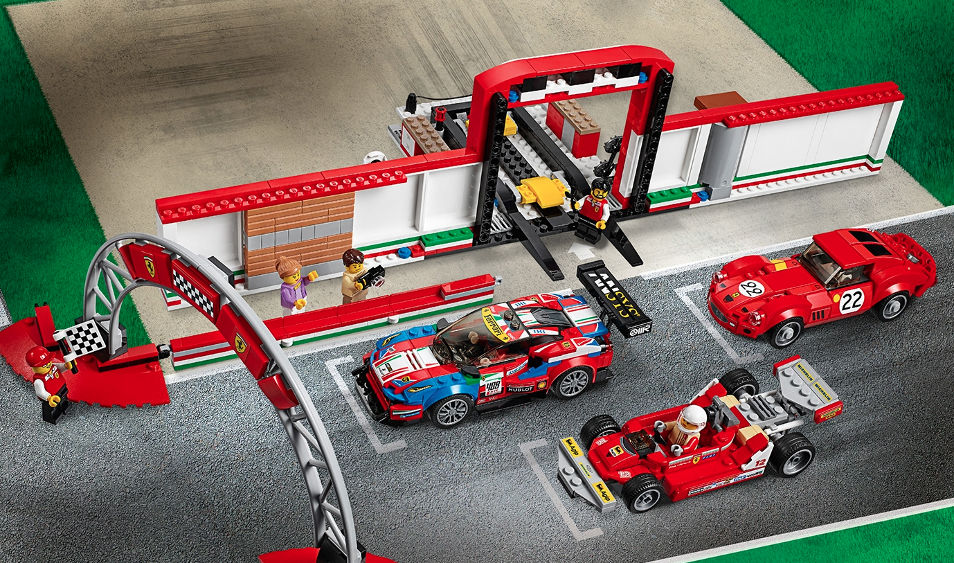 Lego Speed Champions Ferrari Ultimate Garage 75889 R300 Off On