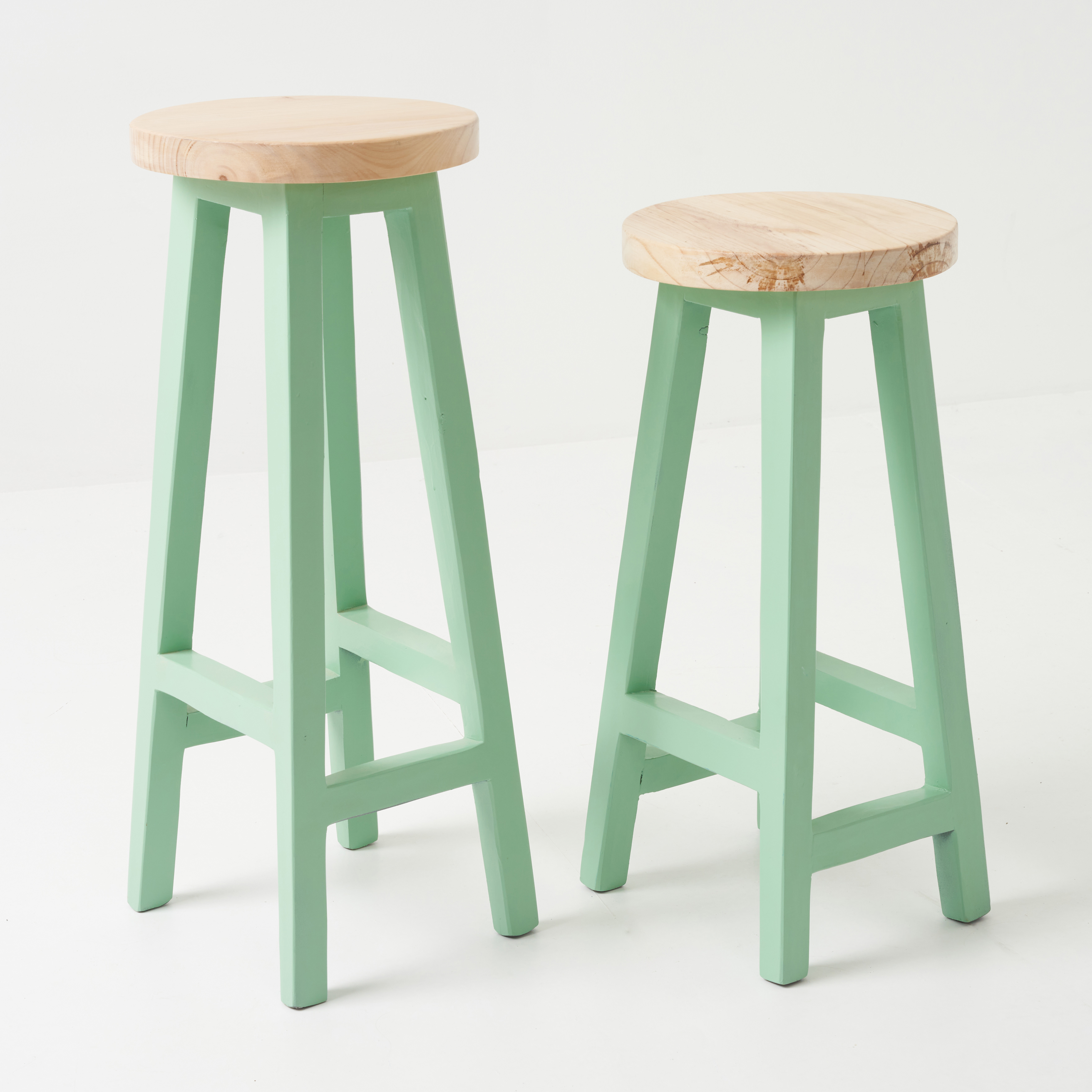 56% off on ZenFern Studios Entsha Autumn Stool | OneDayOnly