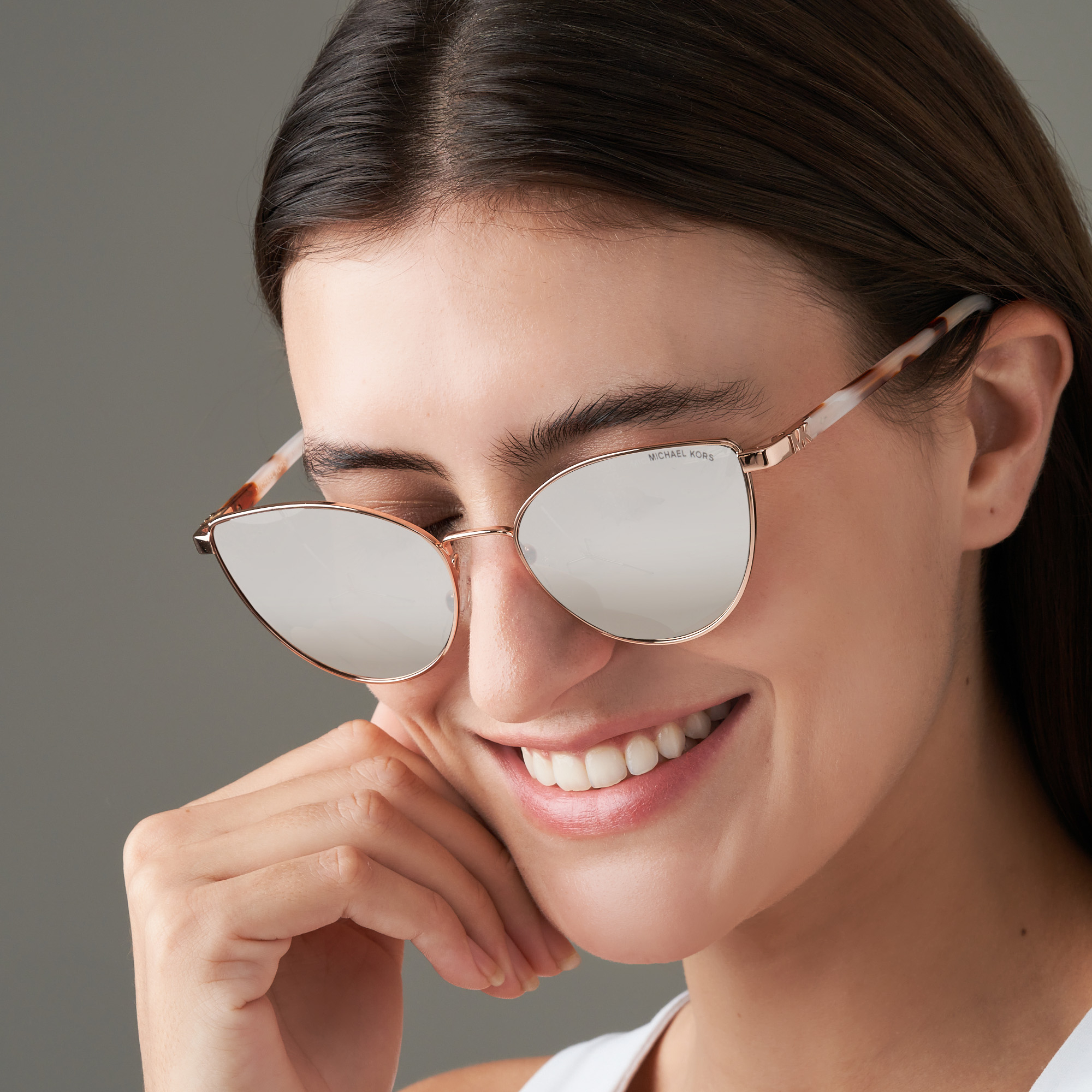 44% off on Ladies Arrowhead Sunglasses | OneDayOnly