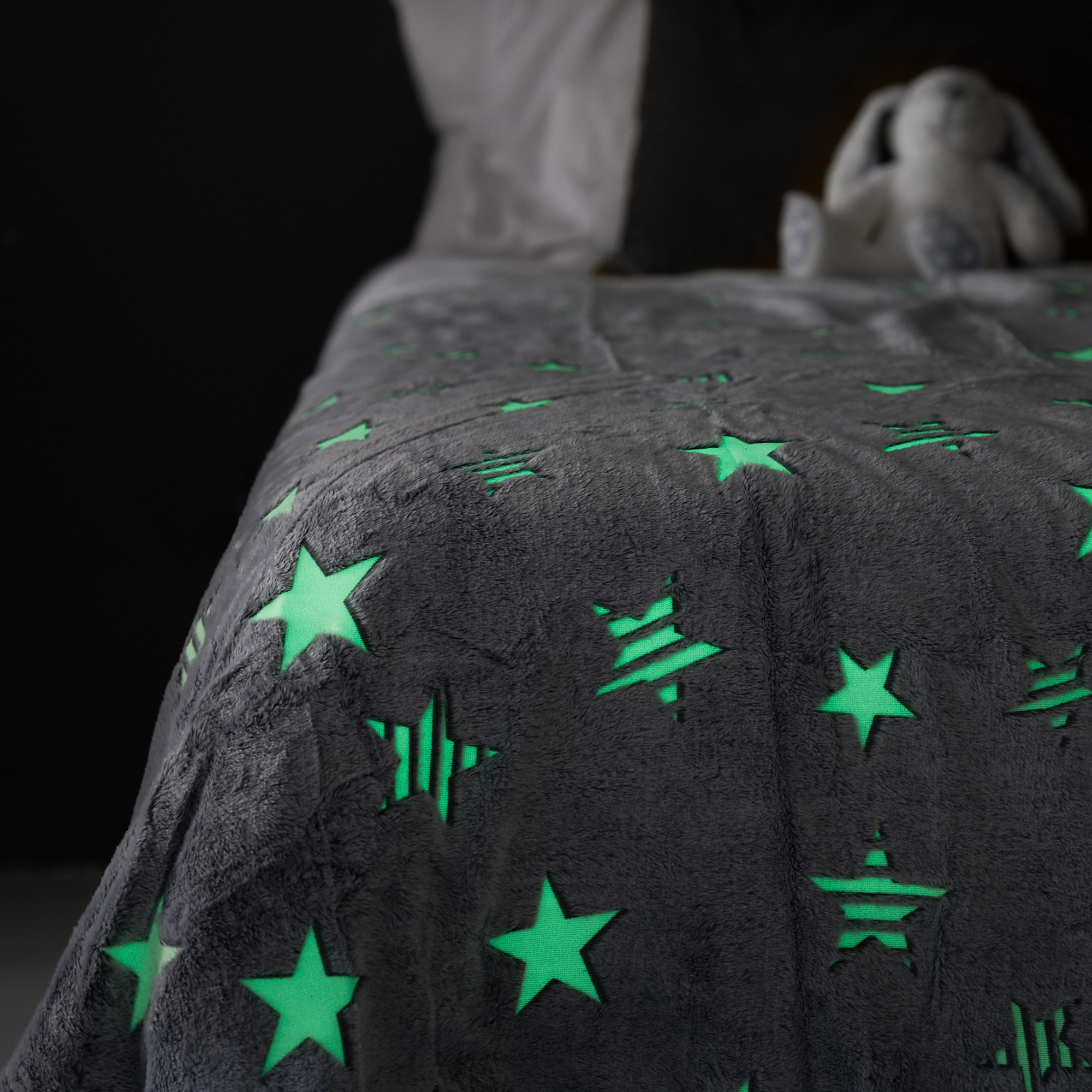 54 off on 2x Glow In The Dark Blankets OneDayOnly