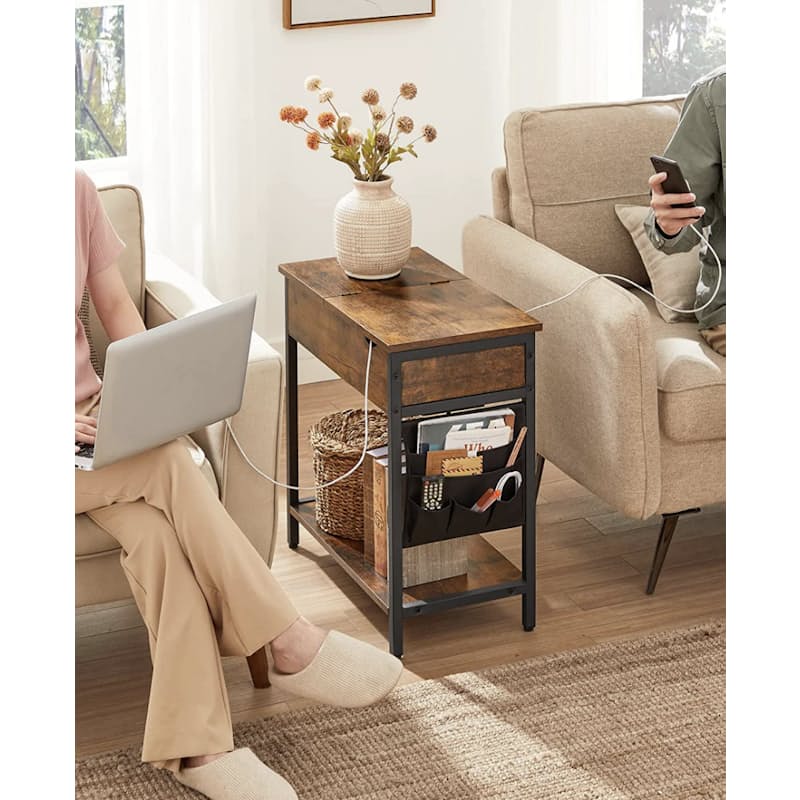Small table with online outlet