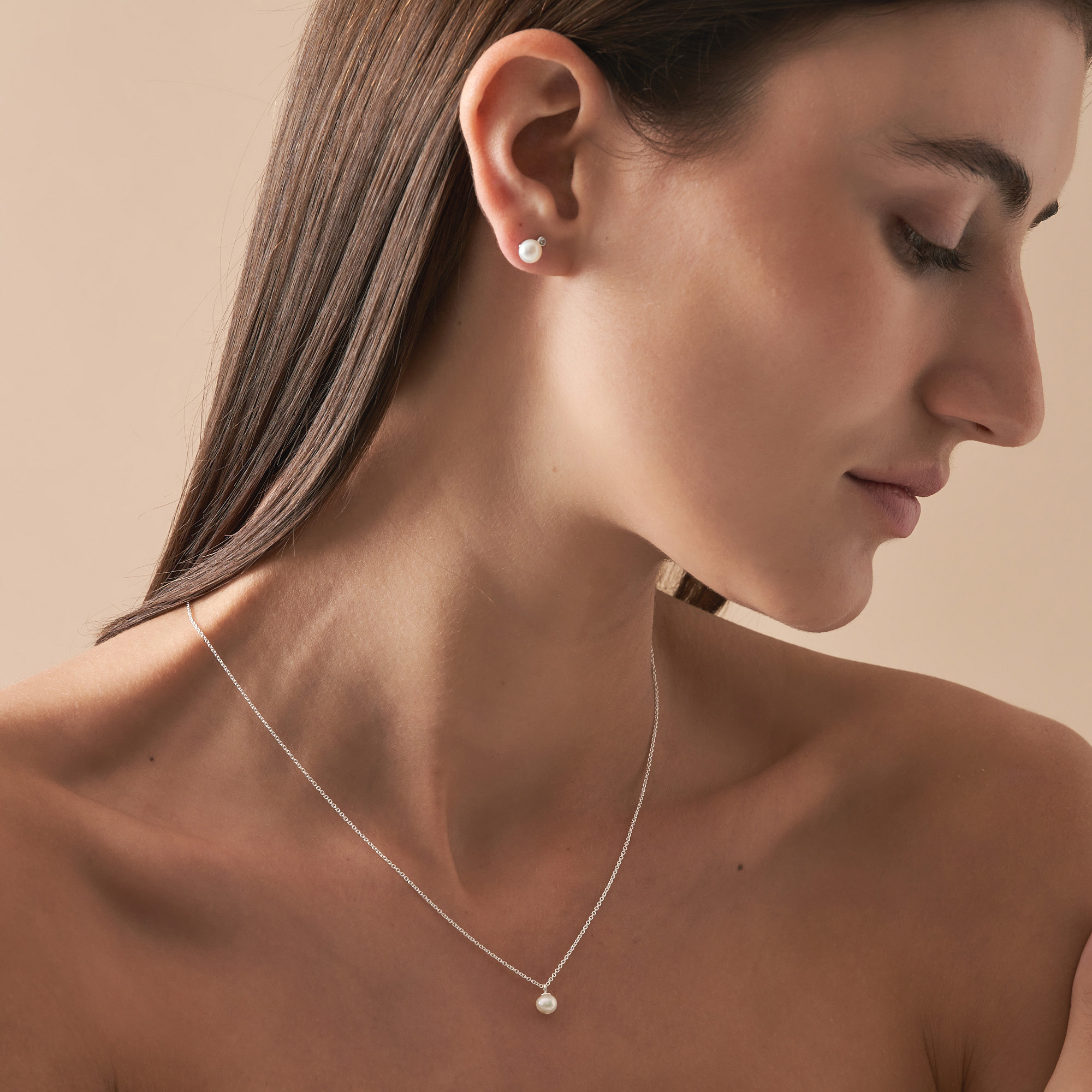 White Pearl 6mm Round