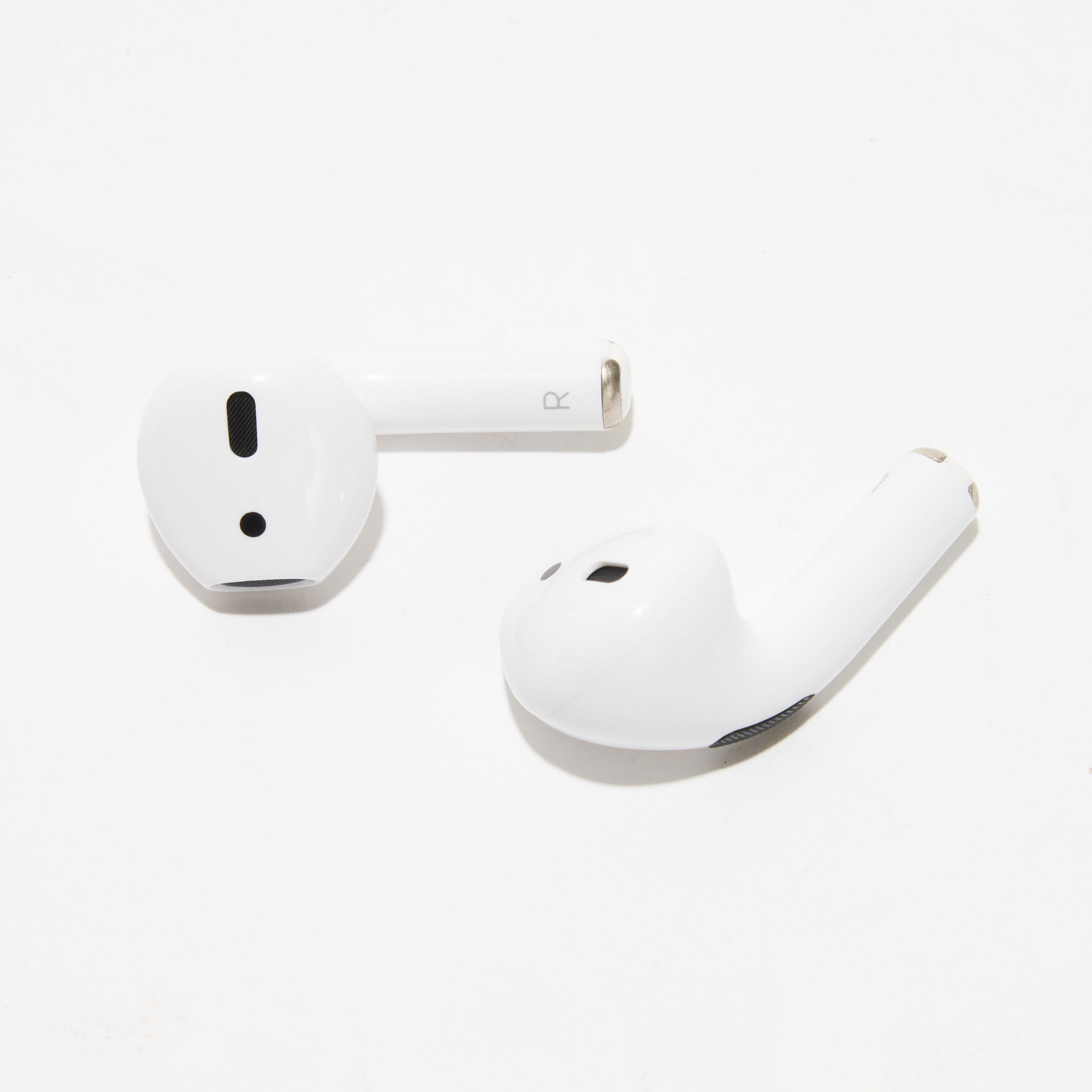 White How To Know When I12 Tws Is Fully Charged Fully Charged How