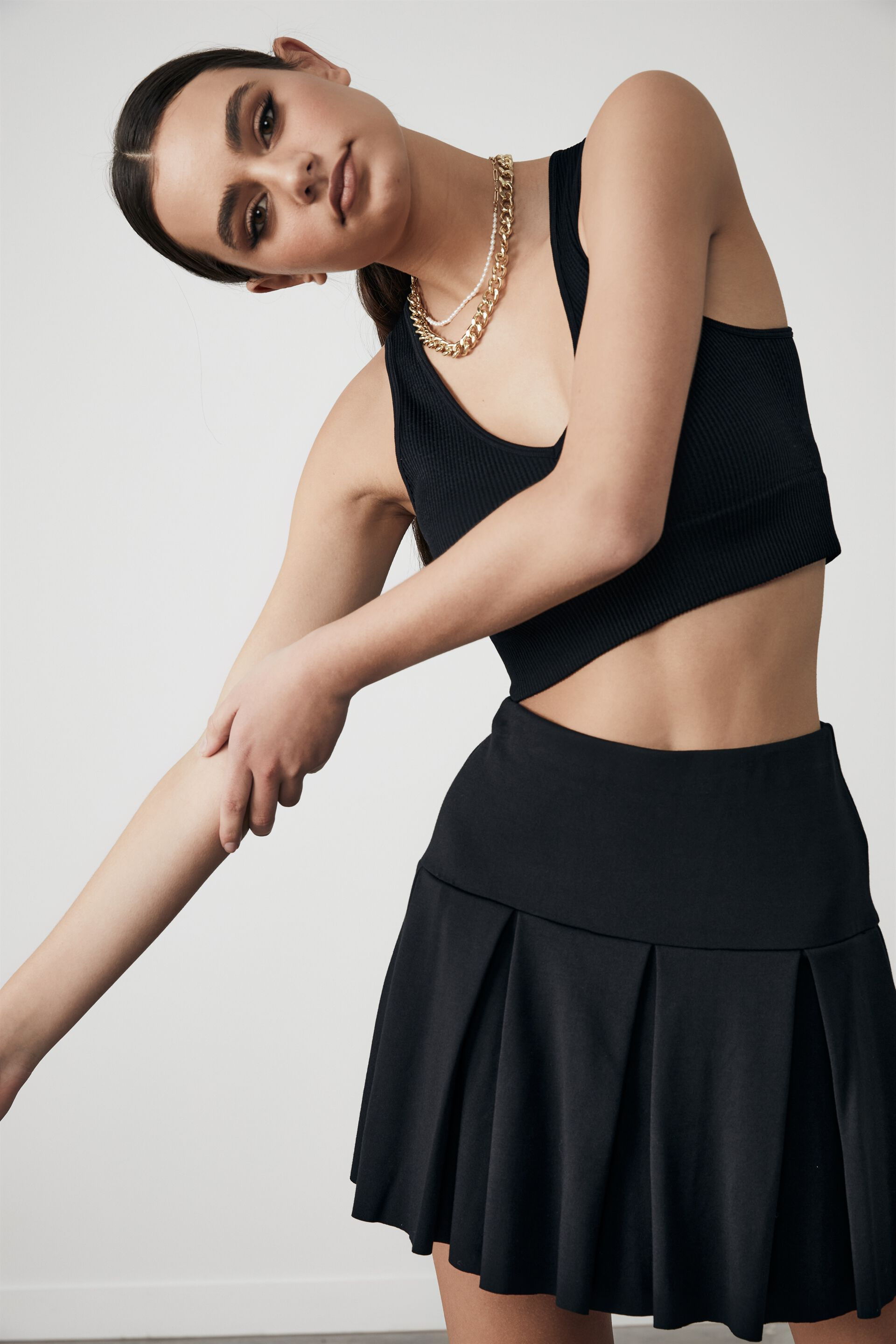 34% off on Factorie Ladies Black Tennis Skirt OneDayOnly