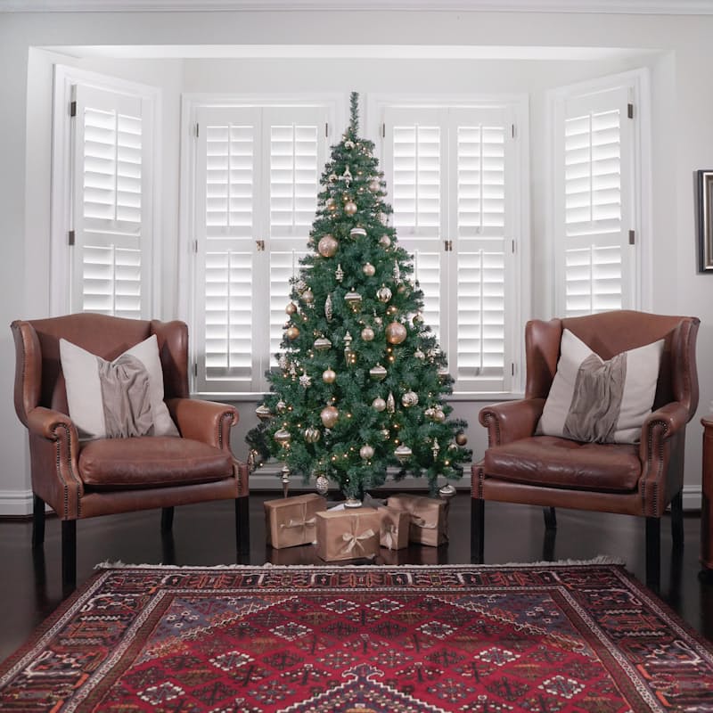 Decorations not included